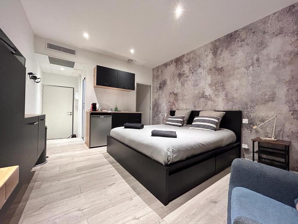 קלרמונט-פרנד Tour D'Auvergne - Appartements En Plein Centre Ville, Proche De La Cathedrale Et De La Place De Jaude מראה חיצוני תמונה